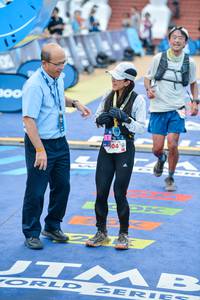 BIB: 404, 4105
                            <button type="button" onclick="openModal(22755590)" class="btn btn-primary btn-sm float-right btn-popup" data-toggle="modal" data-target=".modal-high-quality">
                        <i class="fas fa-shopping-cart"></i> Add to Cart
                    </button>
                                            <button type="button" onclick="isThisMe(22755590, true)" class="btn btn-success btn-sm float-right btn-popup btn-isme hidden" data-toggle="tooltip" data-placement="bottom" title="นี่คือรูปของคุณใช่ไหม คลิกที่นี่เพื่อเอาเข้าอัลบั้ม">
                        <i class="fas fa-plus"></i> Add to album
                    </button>
                    <button type="button" onclick="isThisMe(22755590, false)" class="btn btn-warning btn-sm float-right btn-popup btn-isnotme hidden">
                        <i class="fas fa-ban"></i> Remove from album
                    </button>